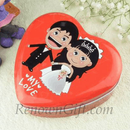 Comics Bride and Groom Wedding Mint Tin Favour